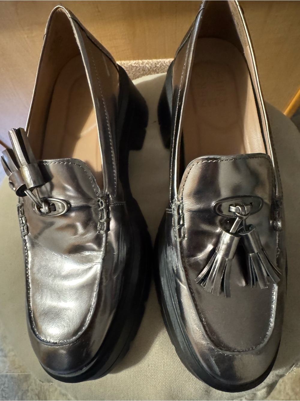 Women’s Metallic Gray Tassel Loafers